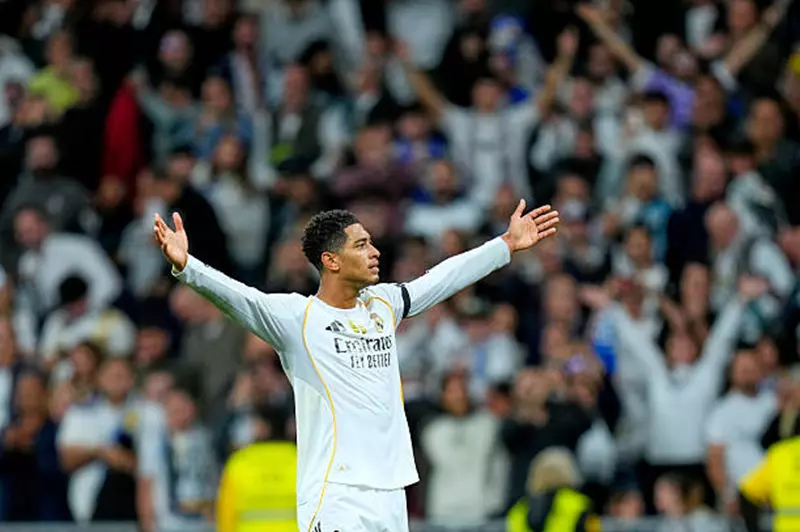  بيلينجهام: موسم ريال مدريد لم ينته بعد.. ولا أحد يقصر في عمله